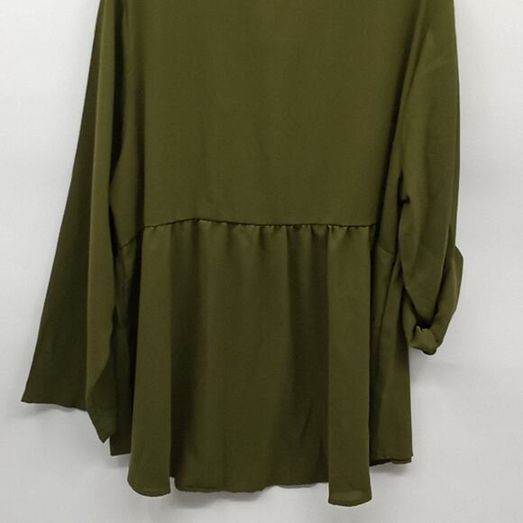 Yoins Women's Olive Green Hi Low Adjustable Sleeves Top Size  3 XL - Picture 7 of 11